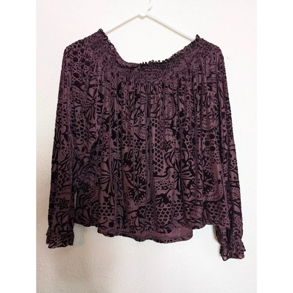Free People Top Women Size Small Purple A Little Twist Off Shoulder Velvet Sheer